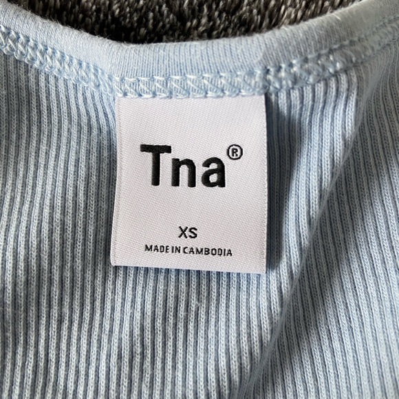 tna ribbed cropped scoop neck tank top - Picture 3 of 4